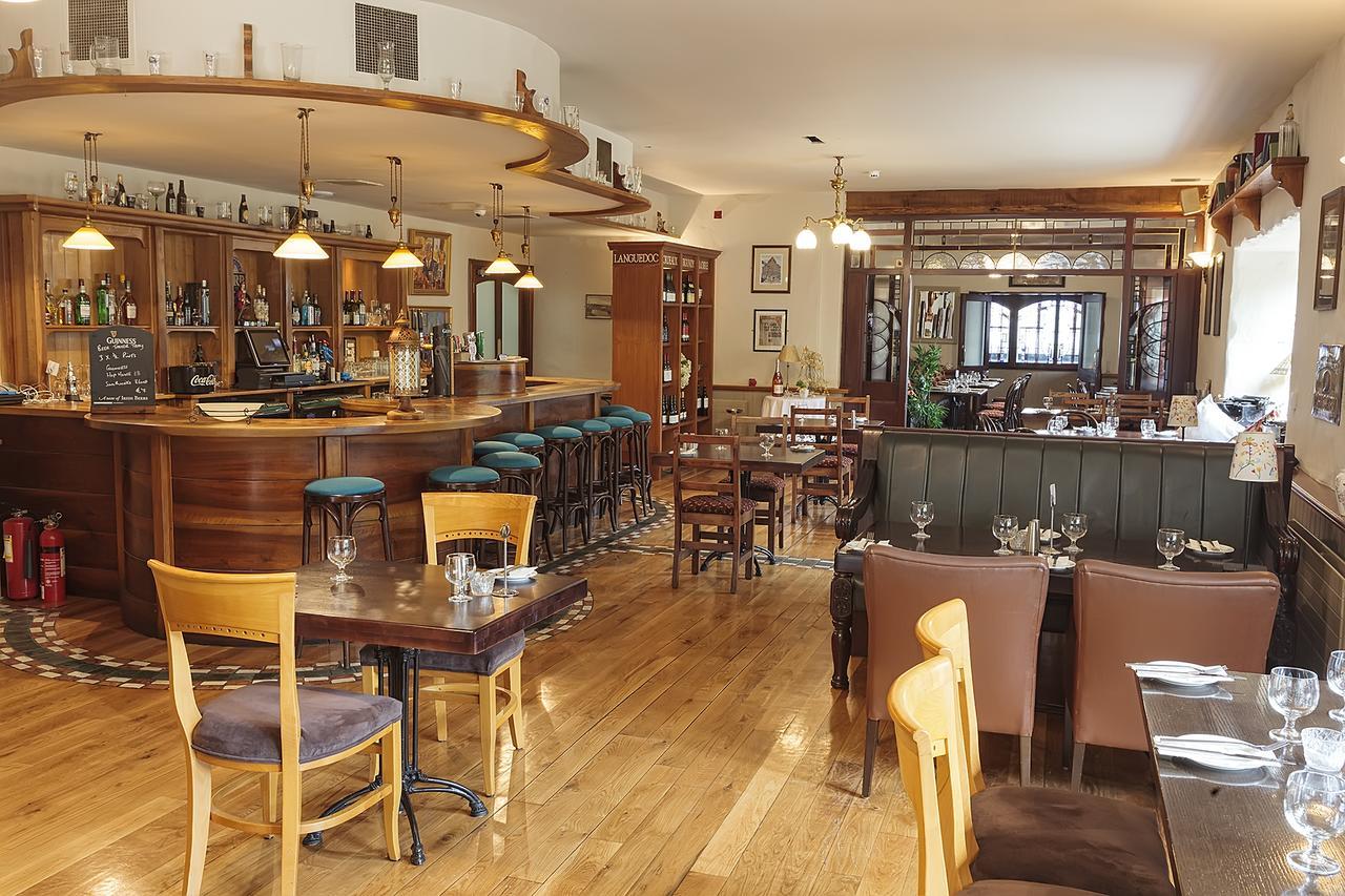 Chester Beatty Inn Ashford Esterno foto